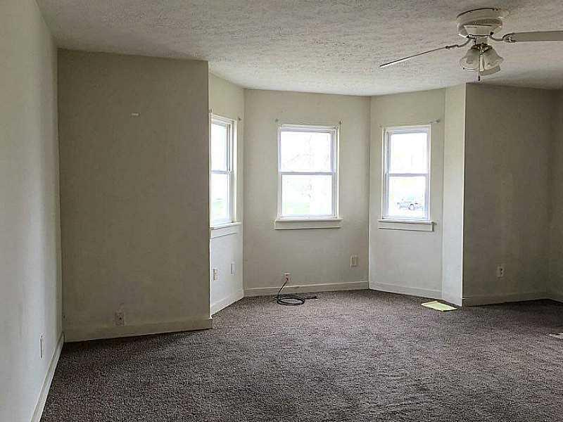 702 West Mulberry Street Springfield, OH 45506 - Photo 4 of 25