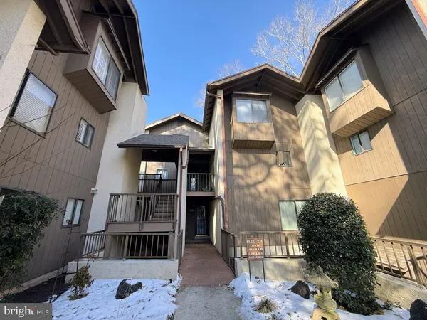 $2,000 | 231 Canal Park Drive, Unit A200, Salisbury, MD 21804