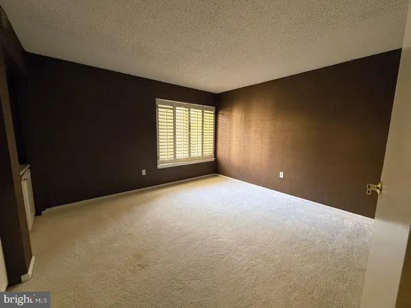 $2,000 | 231 Canal Park Drive, Unit A200, Salisbury, MD 21804