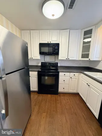 $2,000 | 231 Canal Park Drive, Unit A200, Salisbury, MD 21804