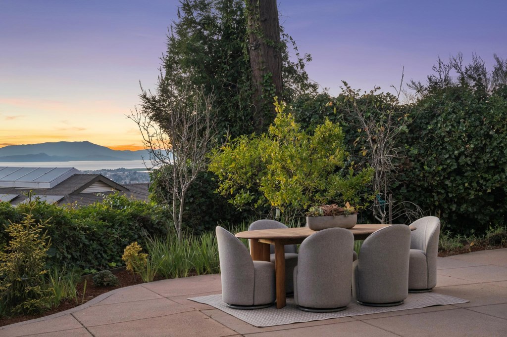 6000-6000 Contra Costa Road Oakland, CA 94618 - Photo 6 of 60