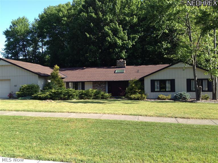 16964 Woodleaf Road Strongsville, OH 44136 - Photo 1 of 25 Gallery Image 1