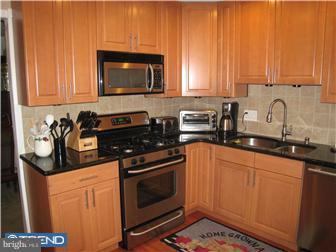 509 Cassingham Road Fairless Hills, PA 19030 - Photo 3 of 3 Kitchen