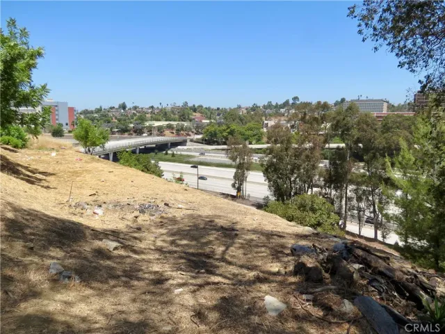 a view of a outdoor space with city view