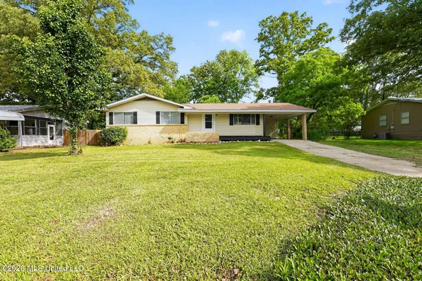 $144,900 | 330 Mary Ann Drive, Pearl, MS 39208