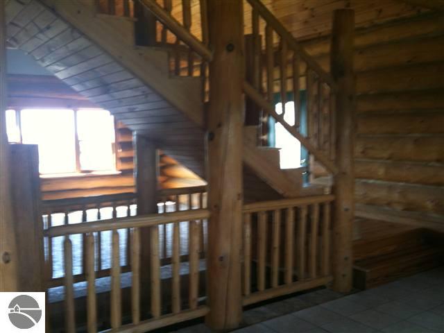 6444 East Harrys Road Traverse City, MI 49684 - Photo 10 of 14 1706687-9.JPG