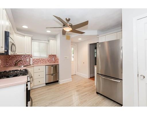 1 Philips Road Stoneham, MA 02180 - Photo 6 of 31 Gallery Image 6