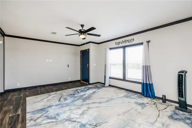 a view of empty room with front door