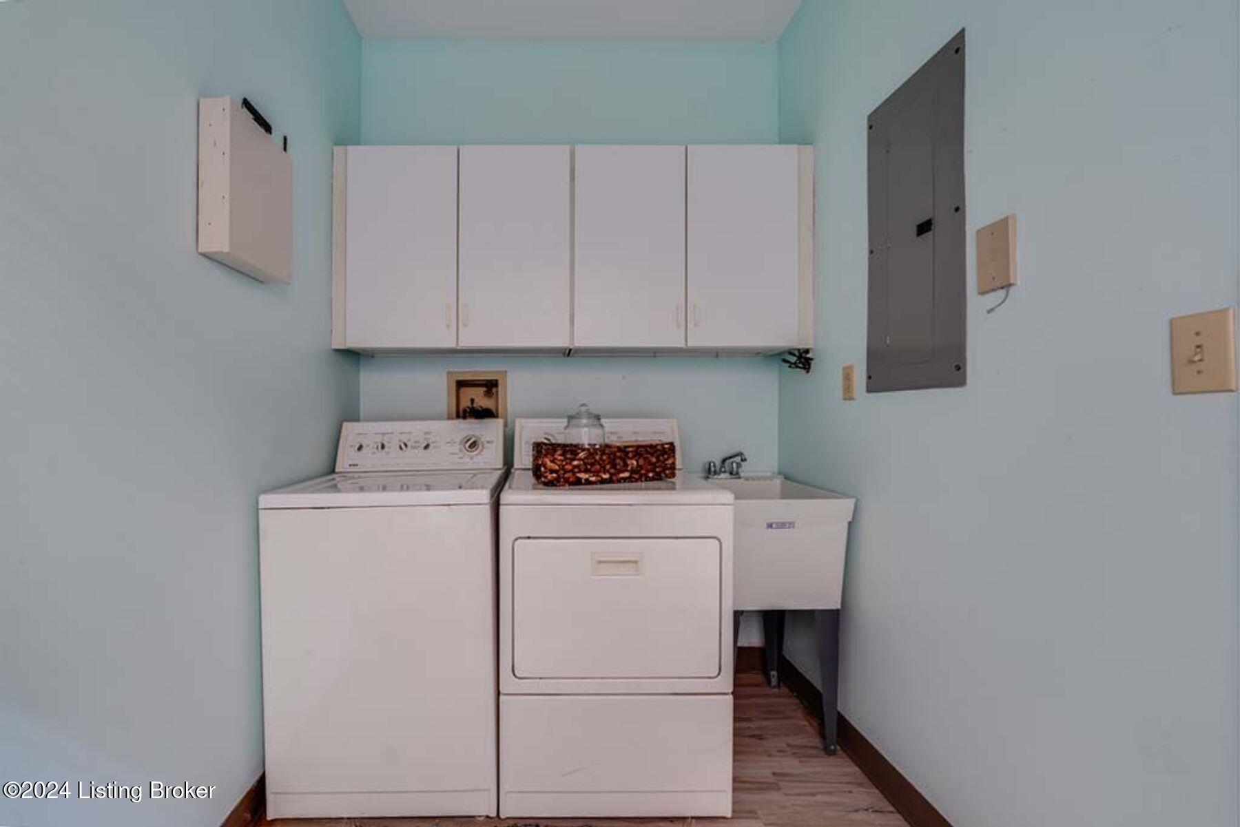 3432 Hurstbourne Ridge Boulevard Louisville, KY 40299 - Photo 17 of 24 photo_online_029