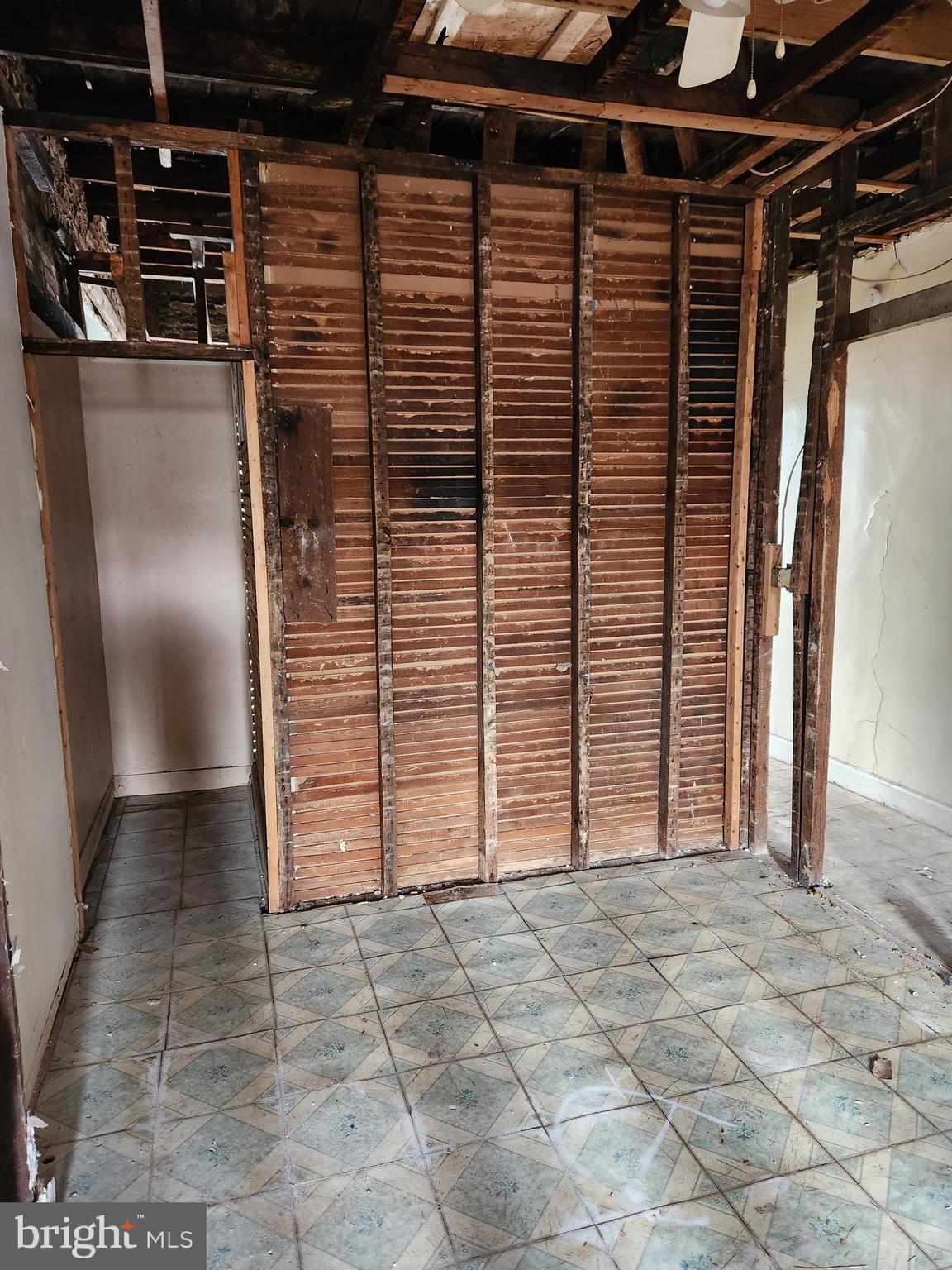 105 North Pulaski Street Baltimore, MD 21223 - Photo 8 of 11