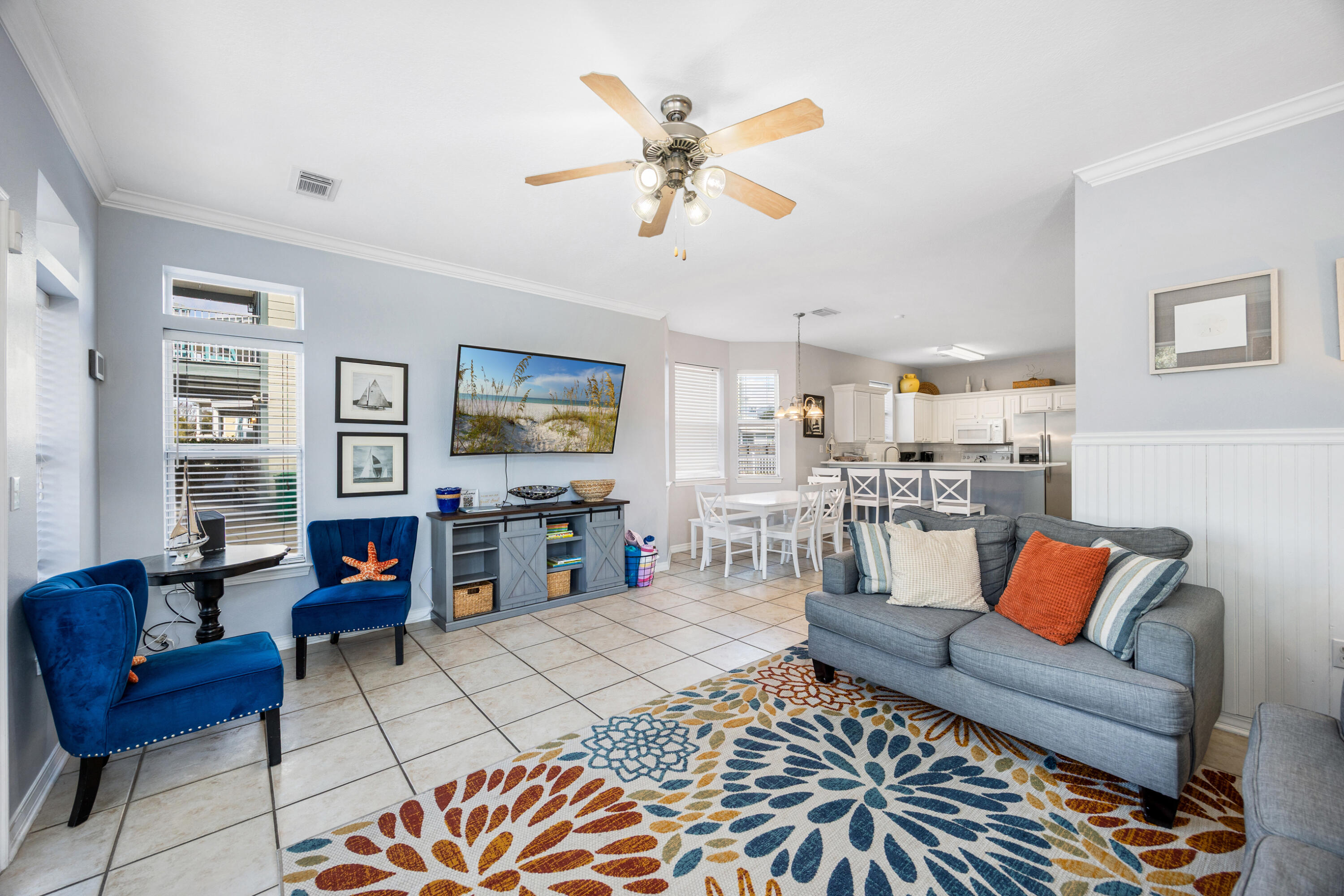 77 Mark Street Destin, FL 32541 - Photo 9 of 57 Living Area