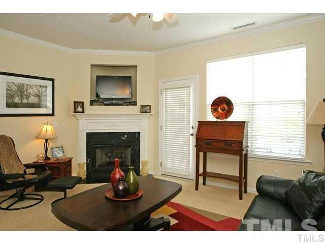 217 Cedar Elm Road, Unit 217 Durham, NC 27713 - Photo 11 of 25 Gallery Image 11