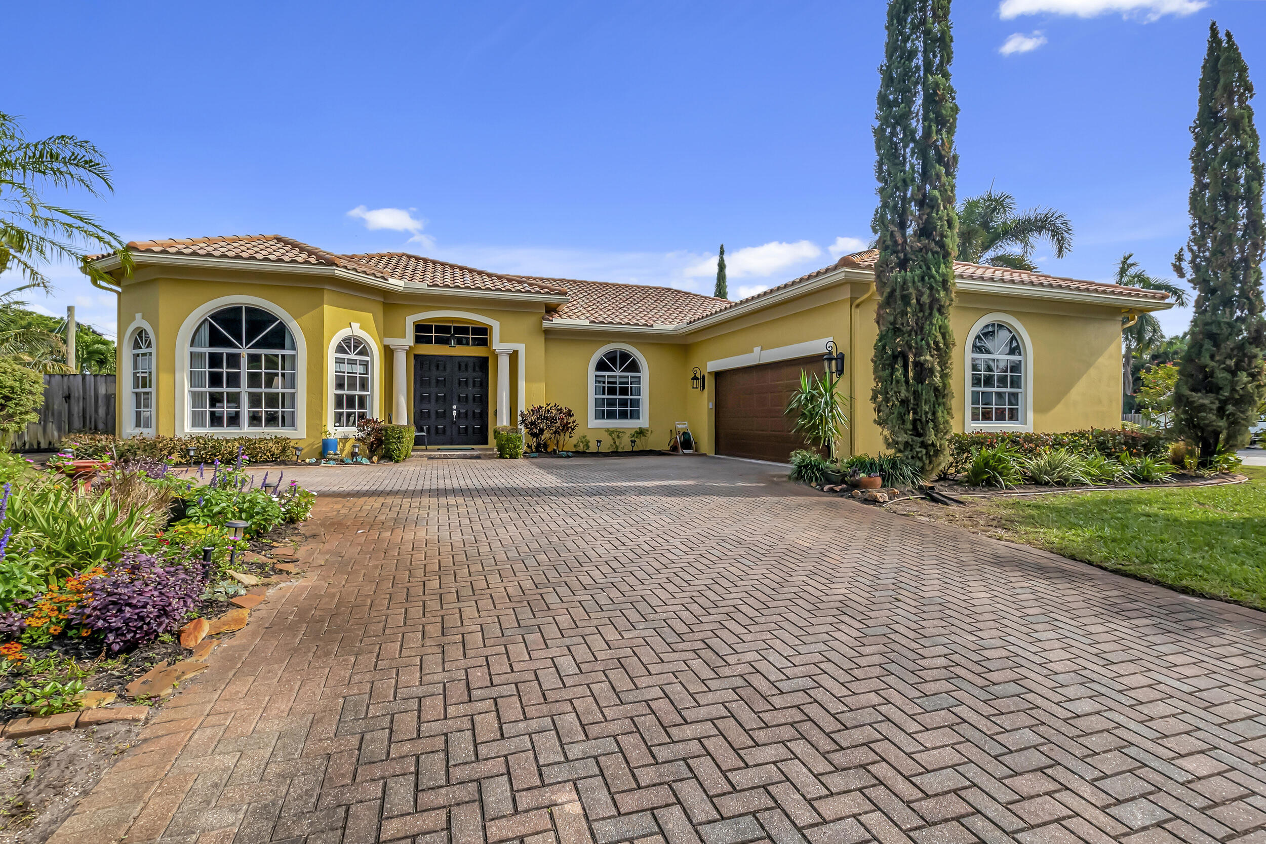 14310 Gallagher Road Delray Beach, FL 33445 - Photo 1 of 34 01_dsc_2029