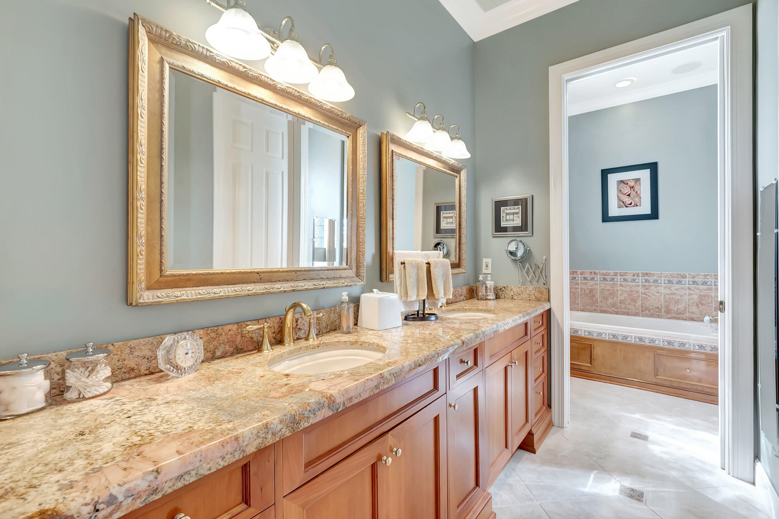 14310 Gallagher Road Delray Beach, FL 33445 - Photo 22 of 34 23_dsc_2139