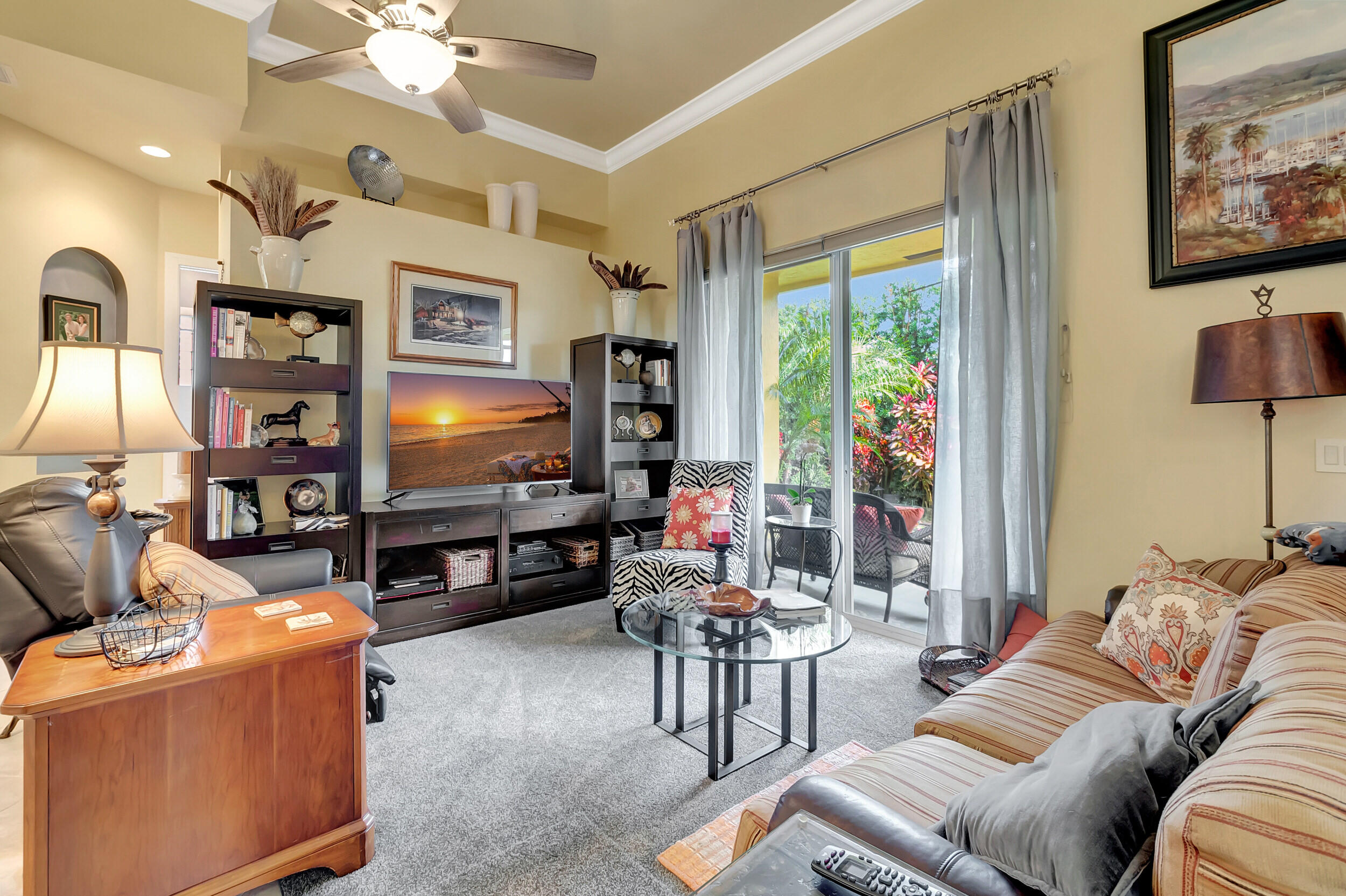 14310 Gallagher Road Delray Beach, FL 33445 - Photo 6 of 34 07_dsc_2059