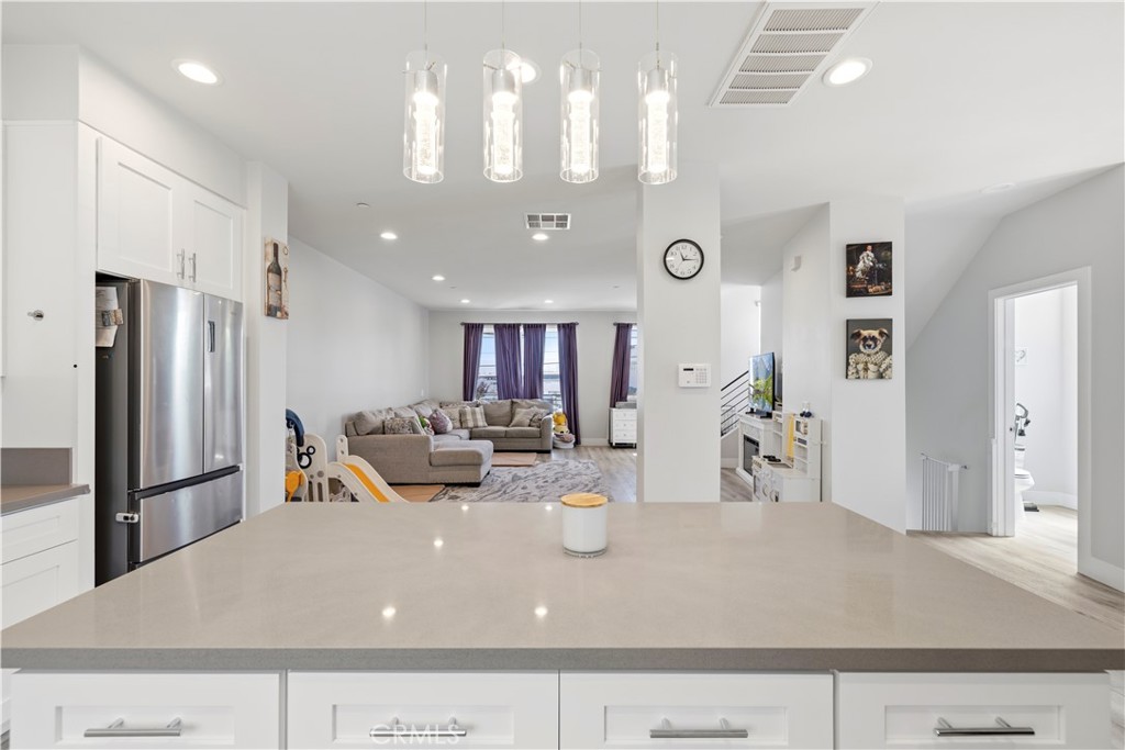 7960 Telegraph Road Downey, CA 90240 - Photo 17 of 59