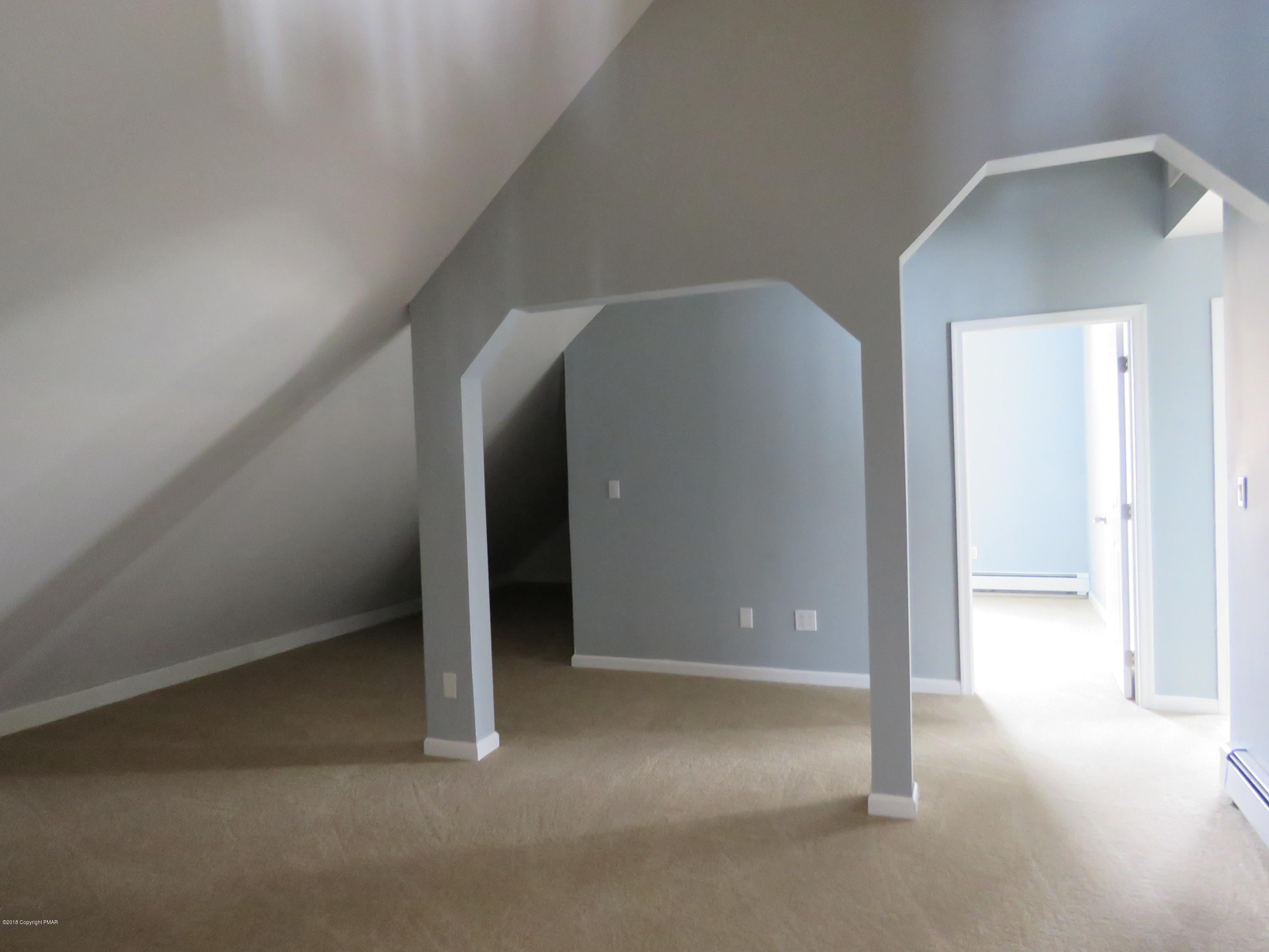 336 Ridge Circle Cresco, PA 18326 - Photo 22 of 33 IMG_7558
