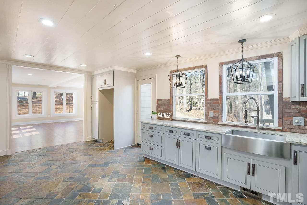 6424 Pernod Way Raleigh, NC 27613 - Photo 9 of 30