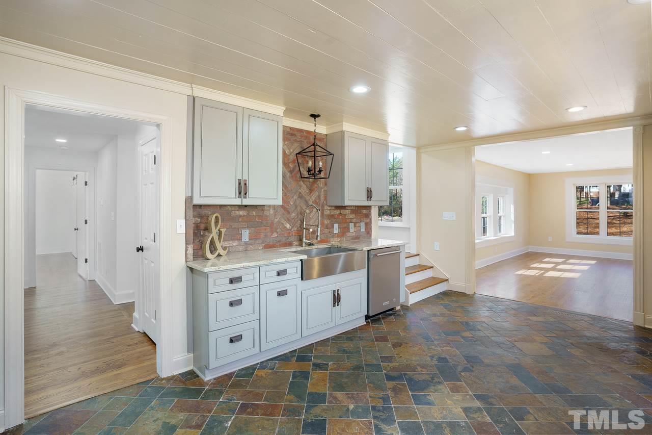 6424 Pernod Way Raleigh, NC 27613 - Photo 10 of 30