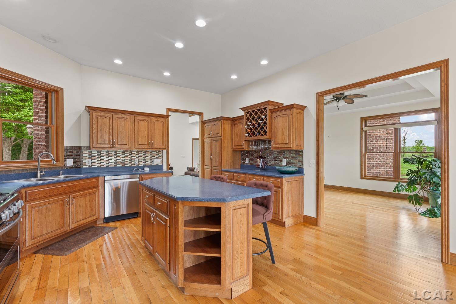 5397 Elm Road Hudson, MI 49247 - Photo 13 of 96
