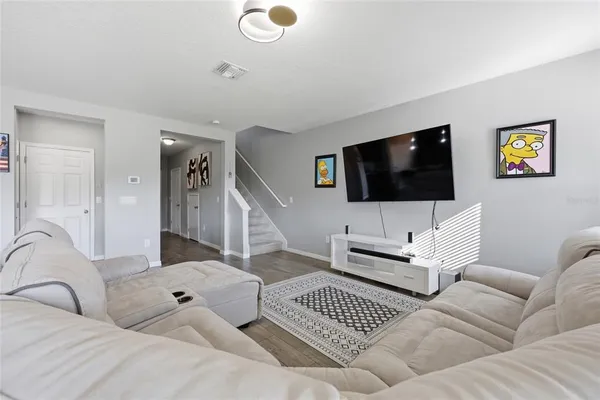 $3,000 | 19416 Roseate Drive, Lutz, FL 33558