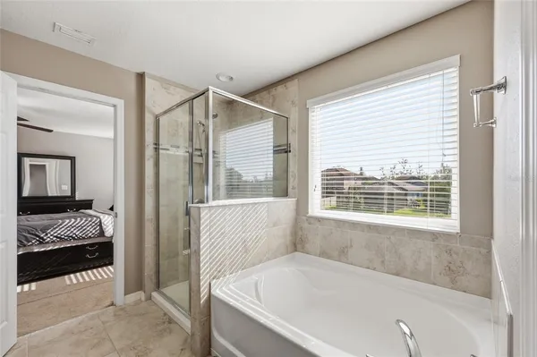 $3,000 | 19416 Roseate Drive, Lutz, FL 33558