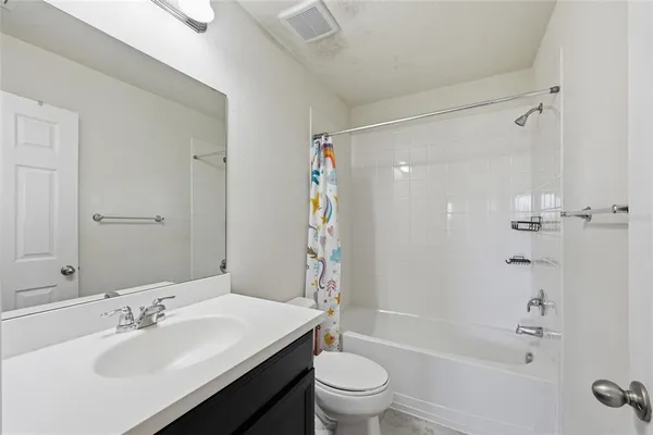 $3,000 | 19416 Roseate Drive, Lutz, FL 33558