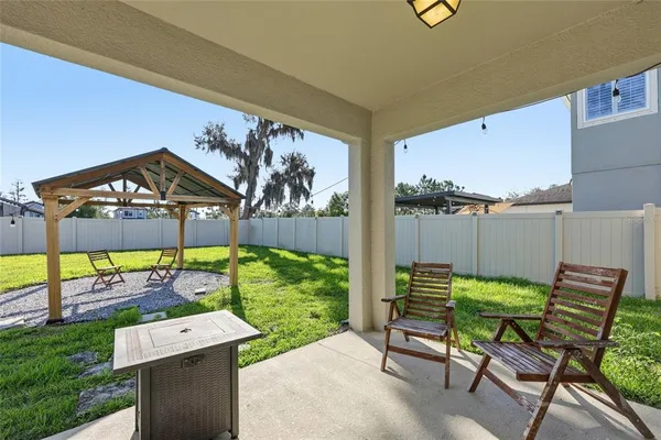 $3,000 | 19416 Roseate Drive, Lutz, FL 33558