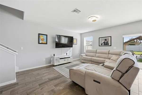 $3,000 | 19416 Roseate Drive, Lutz, FL 33558