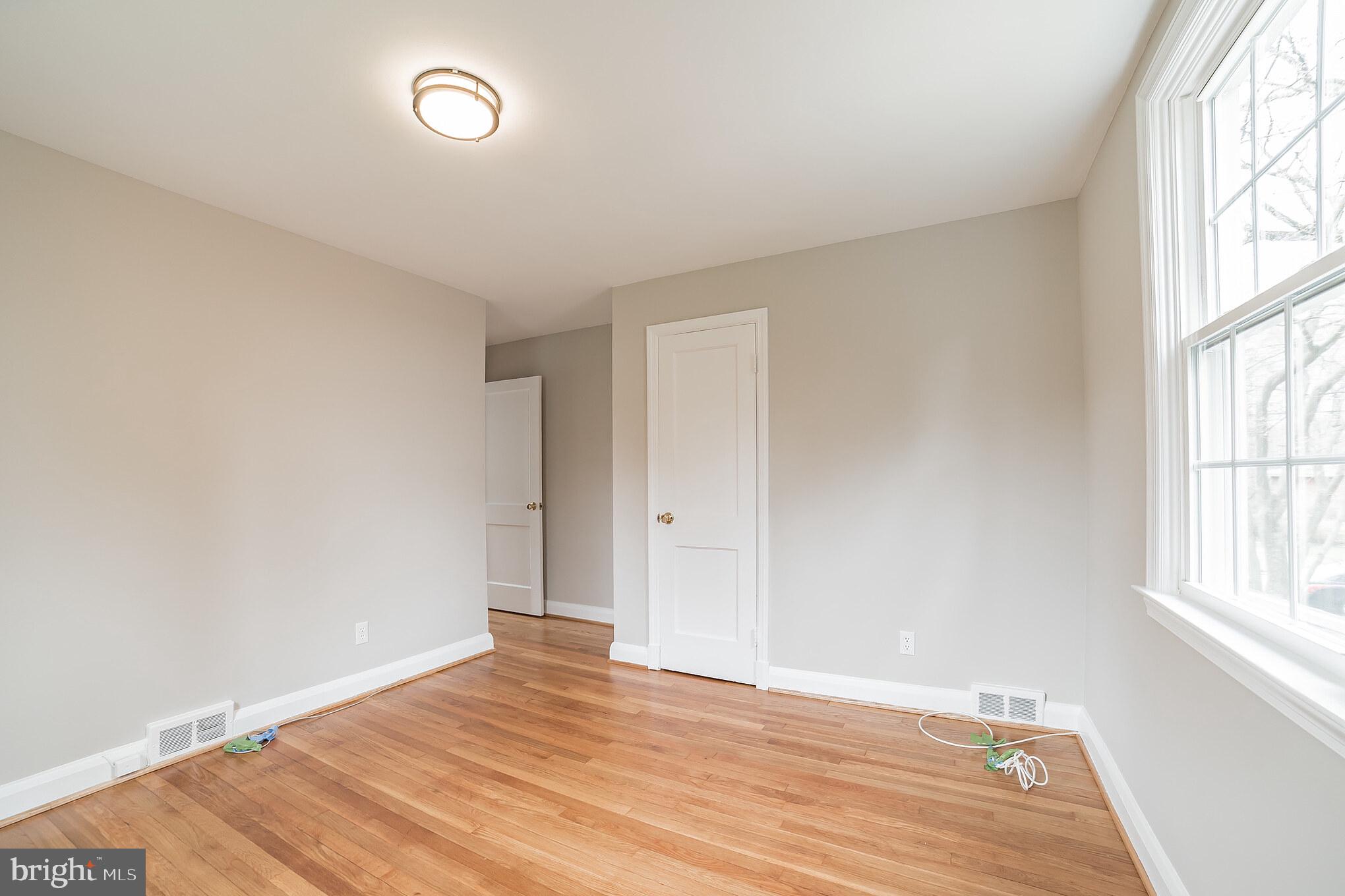 6654 Loch Hill Road Baltimore, MD 21239 - Photo 22 of 30