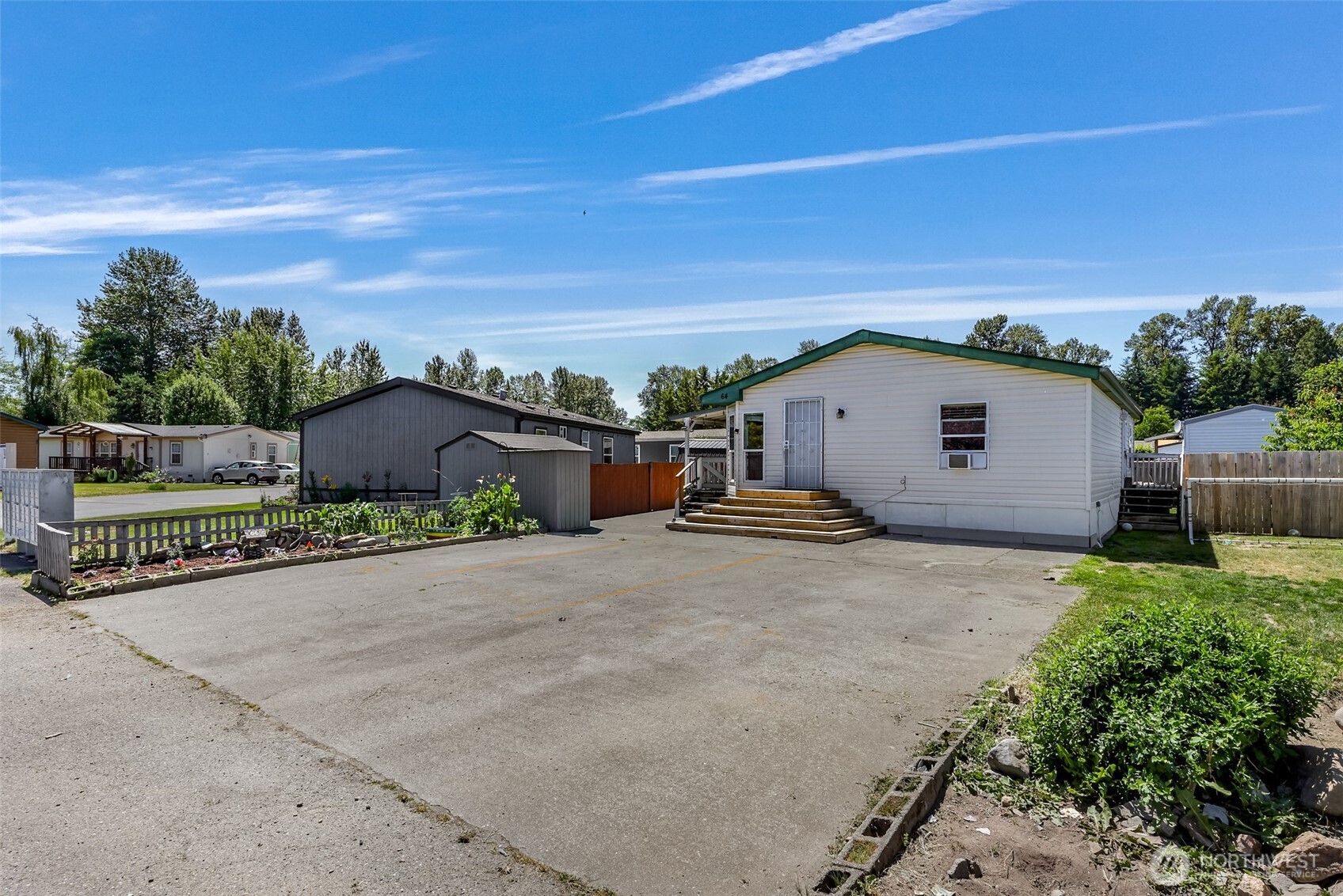 700 North Reed Street, Unit 64 Sedro-Woolley, WA 98284 - Photo 2 of 36