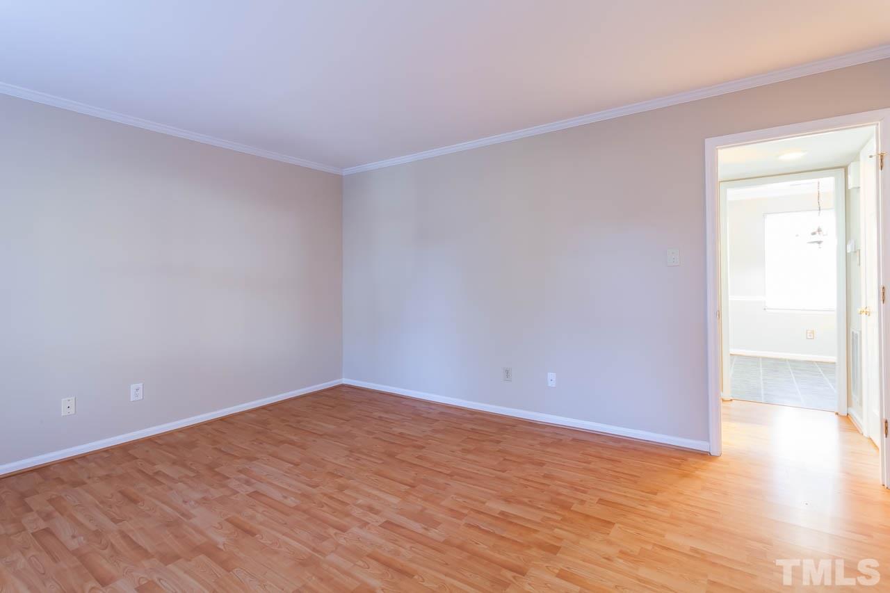 5607 Hamstead Crossing Raleigh, NC 27612 - Photo 6 of 24