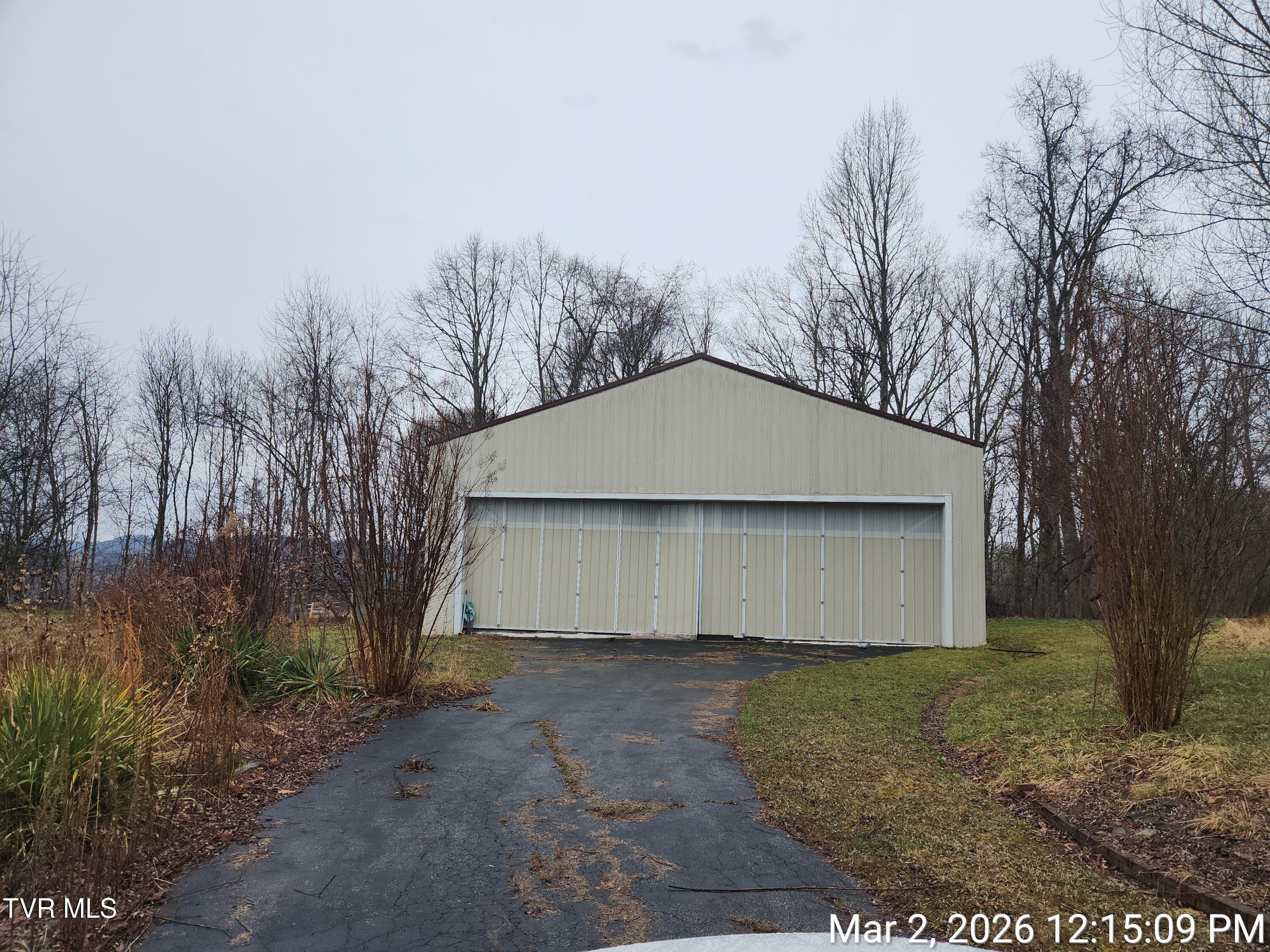7523 DC Caney Ridge Road Coeburn, VA 24230 - Photo 6 of 20 TimePhoto_20260302_121509