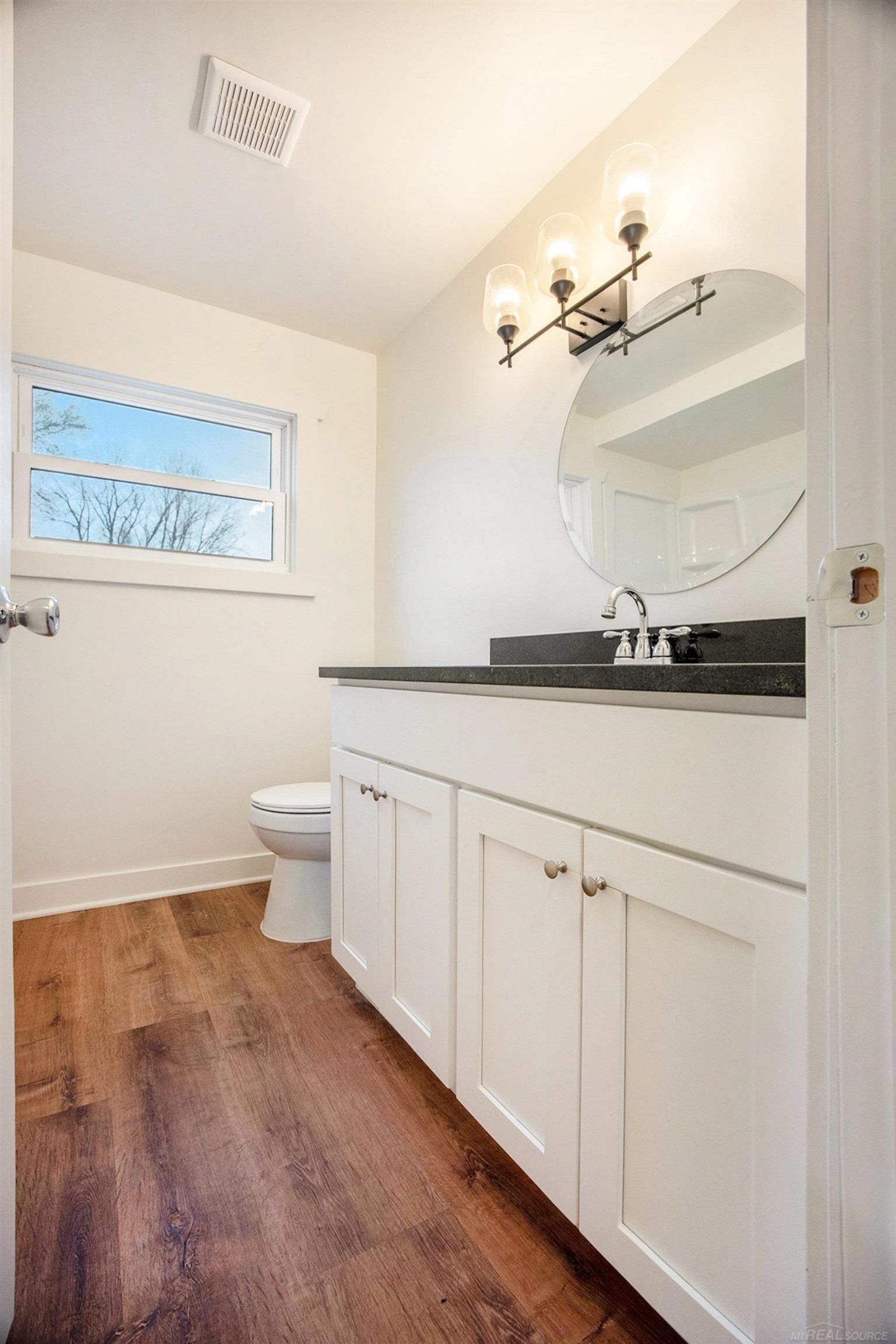 57291 Rosell Road New Haven, MI 48048 - Photo 10 of 27