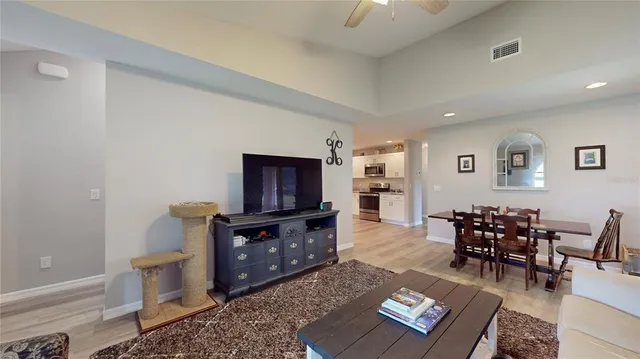 $301,718 | 1402 Shirley Drive, Lakeland, FL 33810