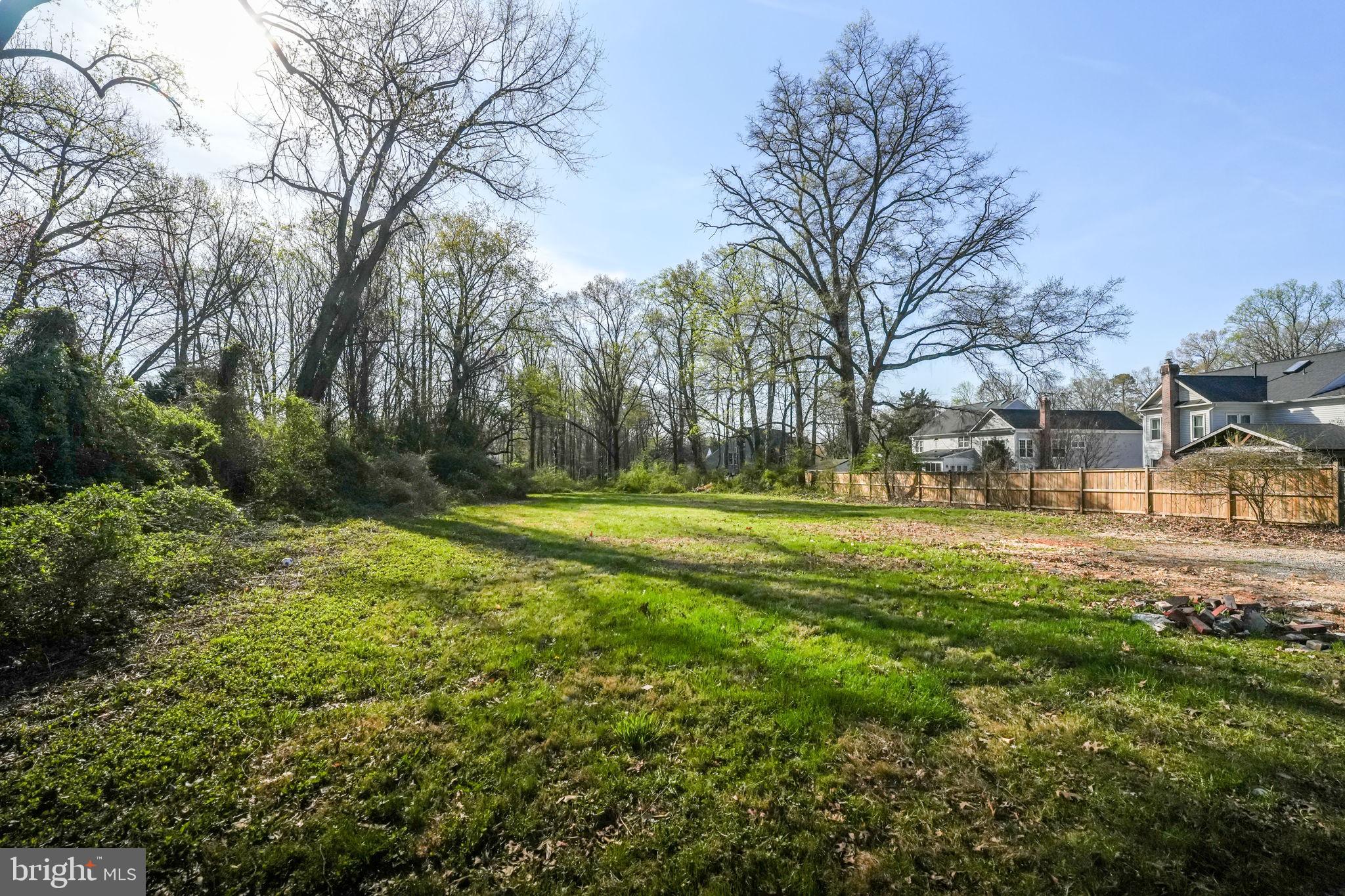8665 Center Road Springfield, VA 22152 - Photo 27 of 31