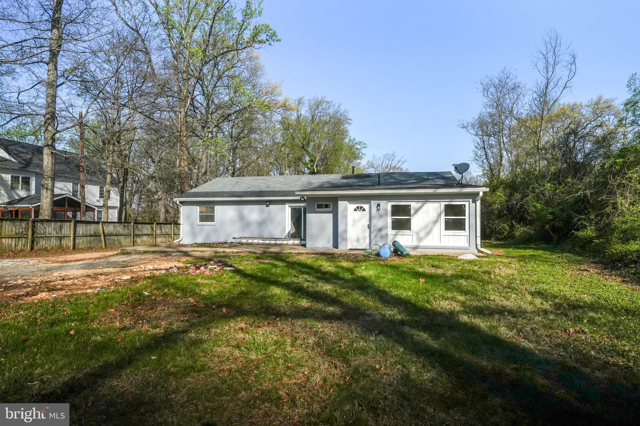 8665 Center Road Springfield, VA 22152 - Photo 30 of 31