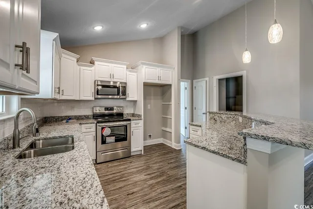 $319,900 | 3593 Valley Forge Road, Aynor, SC 29511