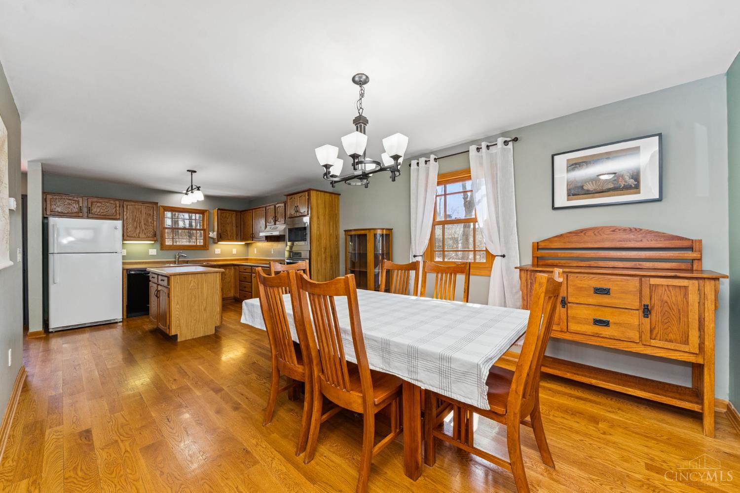 1054 8 Mile Road Cincinnati, OH 45255 - Photo 23 of 40