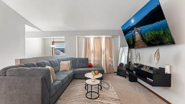 $349,990 | 1761 34th Street Northeast, Sauk Rapids, MN 56379