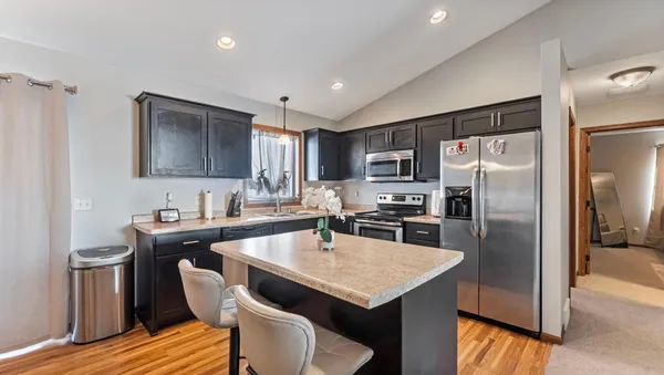 $349,990 | 1761 34th Street Northeast, Sauk Rapids, MN 56379