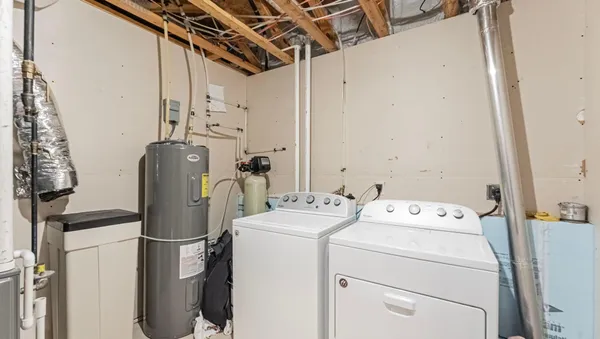 $349,990 | 1761 34th Street Northeast, Sauk Rapids, MN 56379