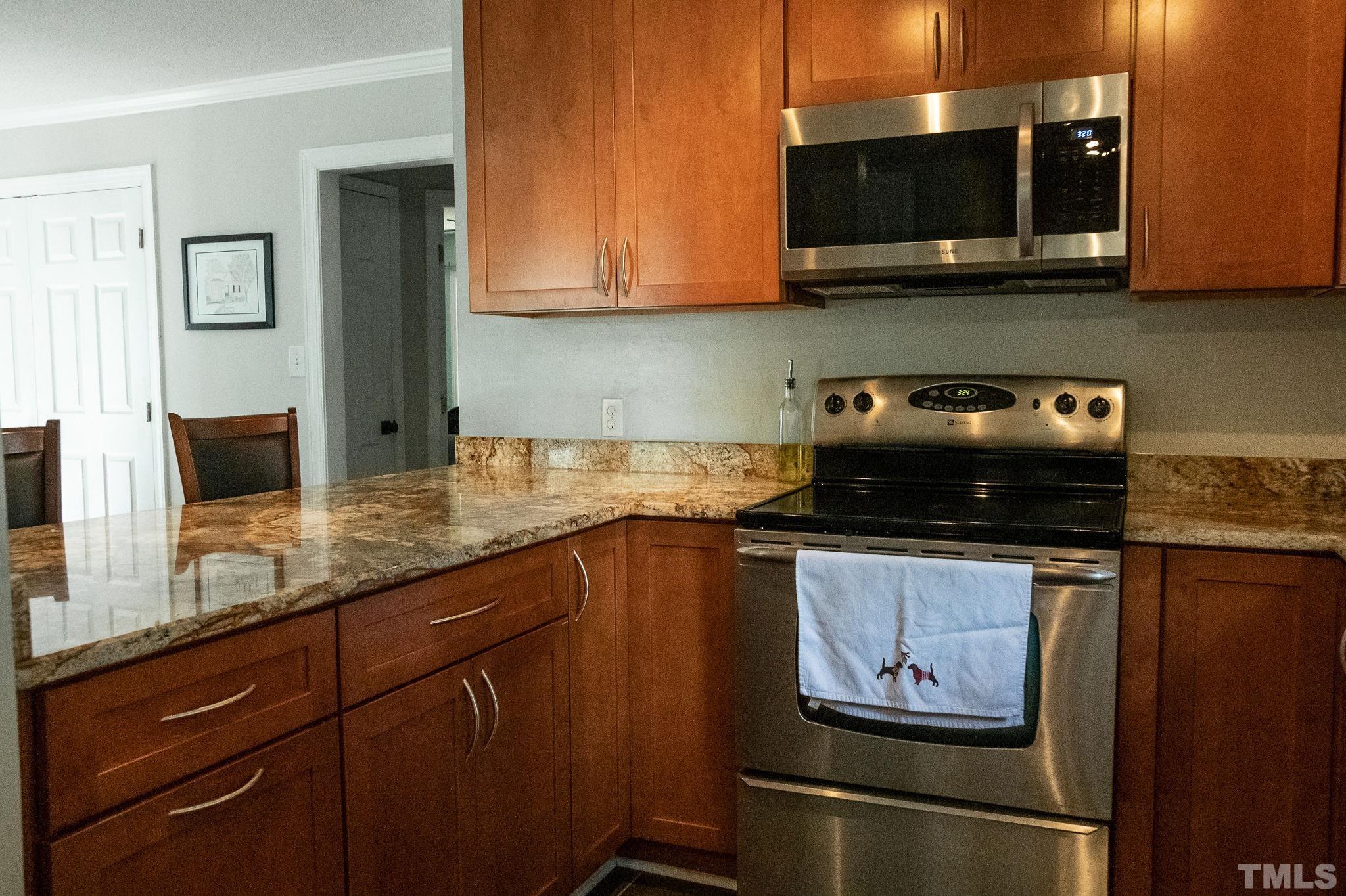 4617 Batavia Court Raleigh, NC 27604 - Photo 7 of 24 Gallery Image 7