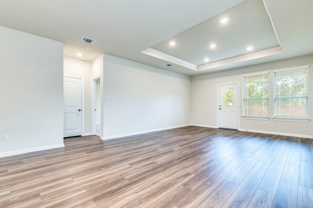 9108 Spire View Austin, TX 78744 - Photo 12 of 30