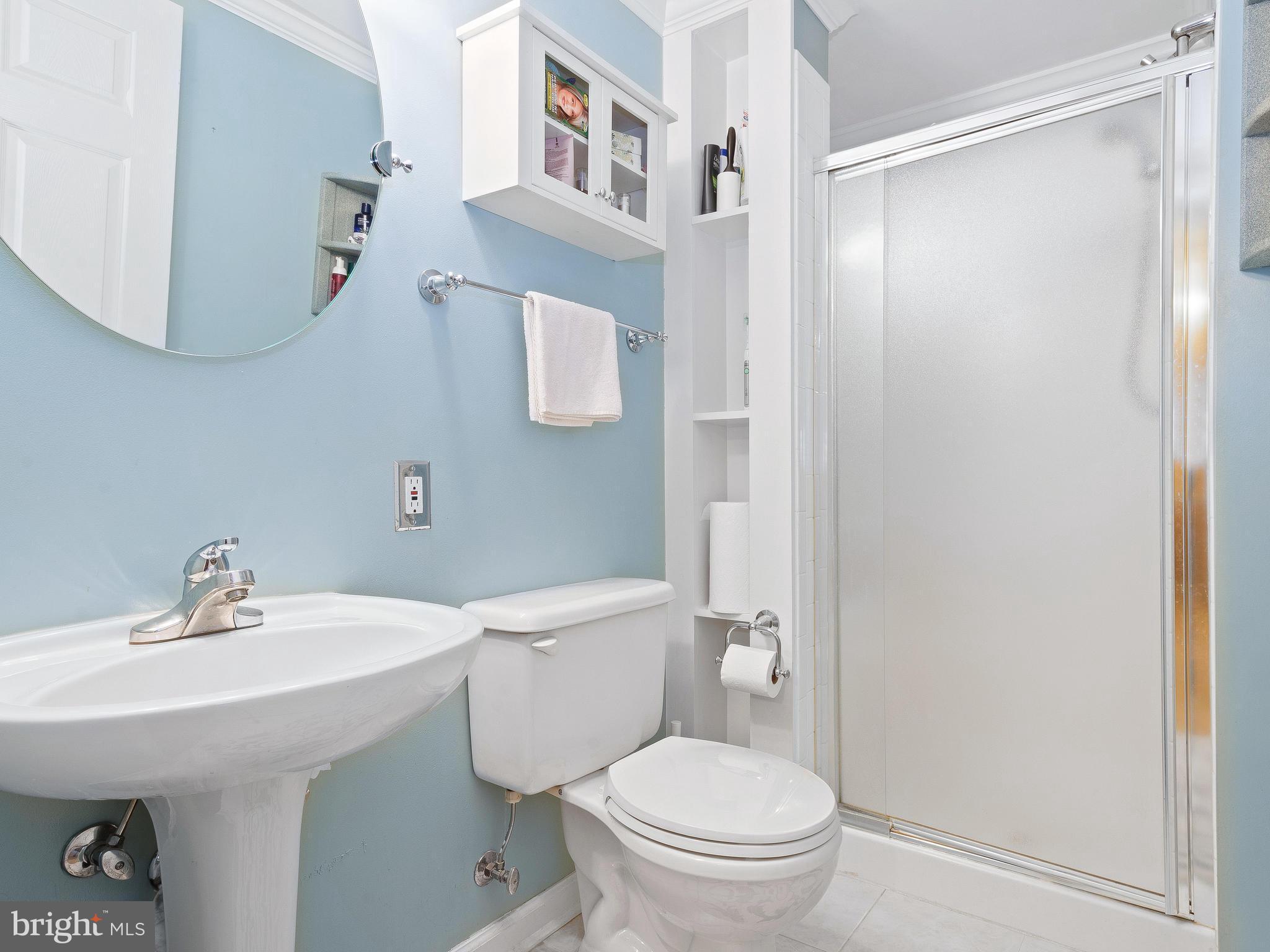 9540 Chaton Road Laurel, MD 20723 - Photo 14 of 17 Bath