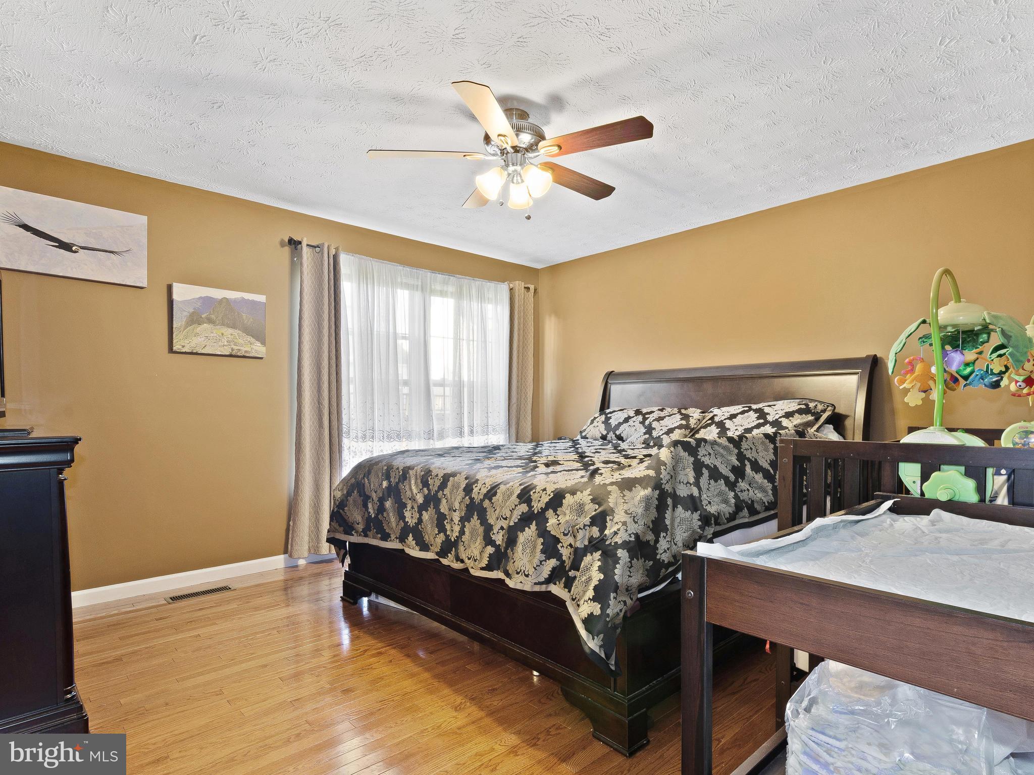 9540 Chaton Road Laurel, MD 20723 - Photo 10 of 17 Bedroom (Master)