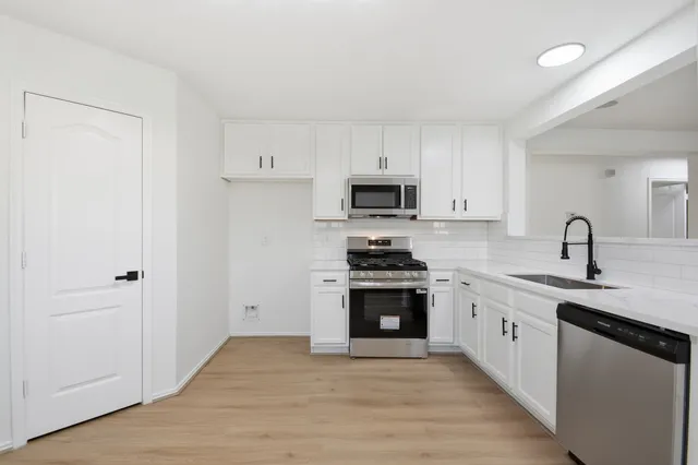 $1,950 | 20615 Moonrise River Lane, Cypress, TX 77433