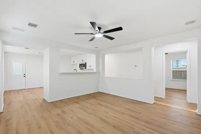 $1,950 | 20615 Moonrise River Lane, Cypress, TX 77433