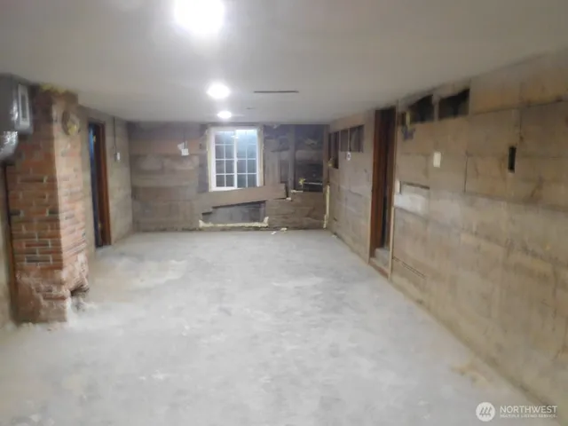 $294,900 | 135 North 3rd Avenue, Connell, WA 99326