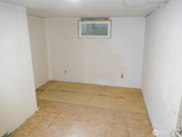 $294,900 | 135 North 3rd Avenue, Connell, WA 99326